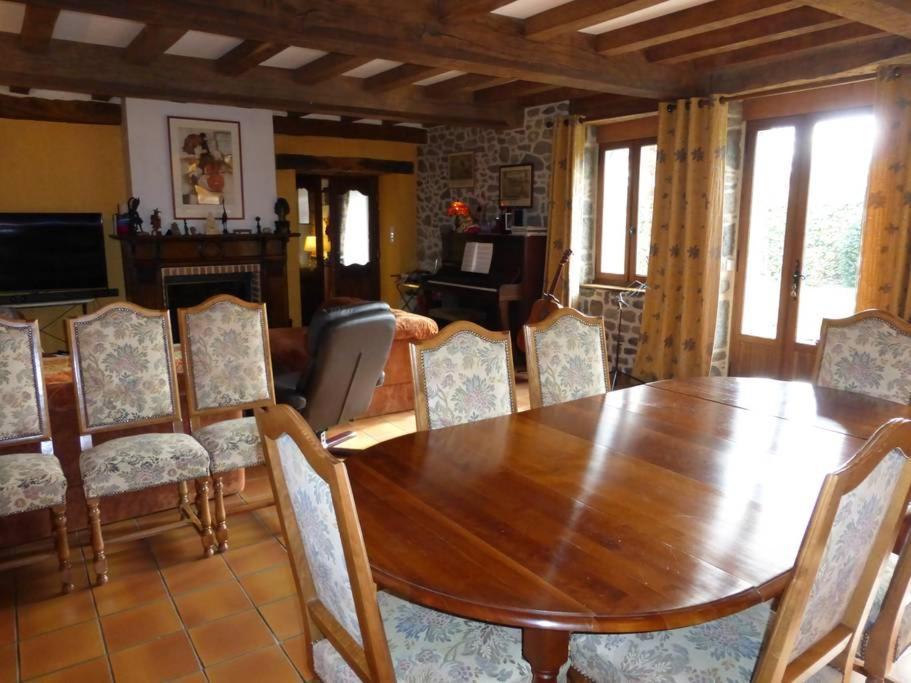 Les Petites Chapelles Acomodação com café da manhã Saint-Pierre-de-Plesguen Exterior foto